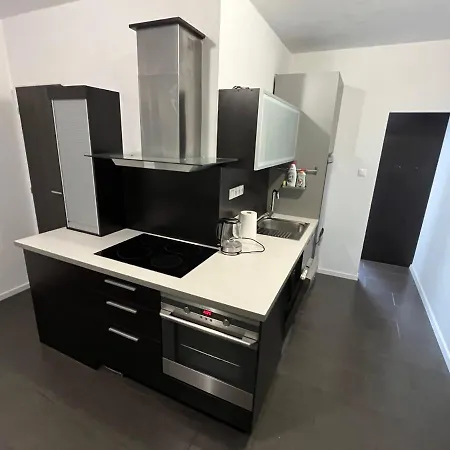 Stella Apartment *