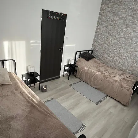 Stella * ברטיסלאבה